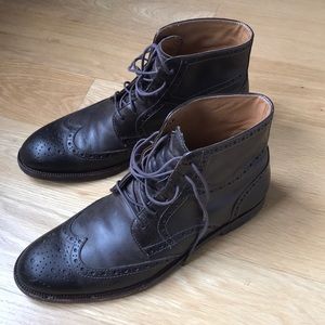 Johnson and Murphy Clayton Wing tip shoes